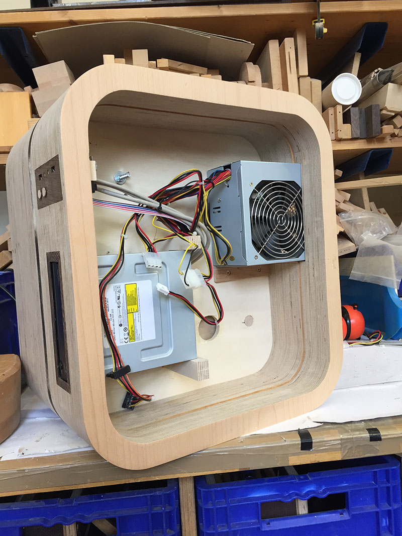 Wie am besten eine Kühlung von einem PC-Gehäuse aus Holz - Modding  Allgemein - We-Mod-It | Das Forum von Moddern für Modder